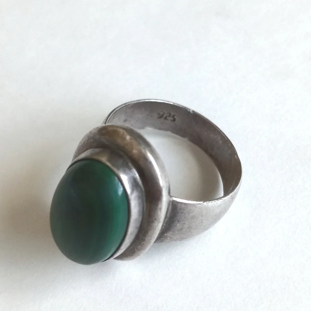 Antique 925 Green Malachite Gemstone Ring Sterling Silver From India *Unique